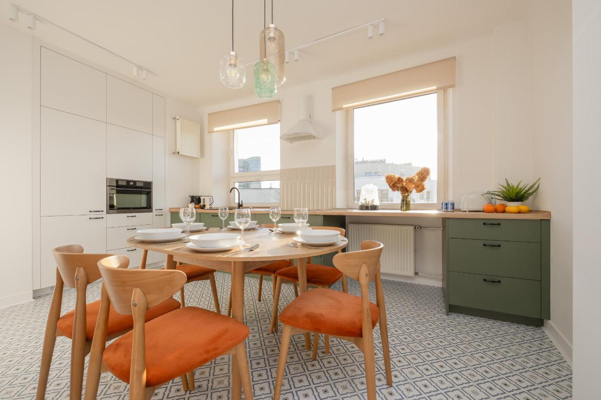 Apartment For 6 People Near Royal Baths Park By Renters Prestige Warsawa Bagian luar foto