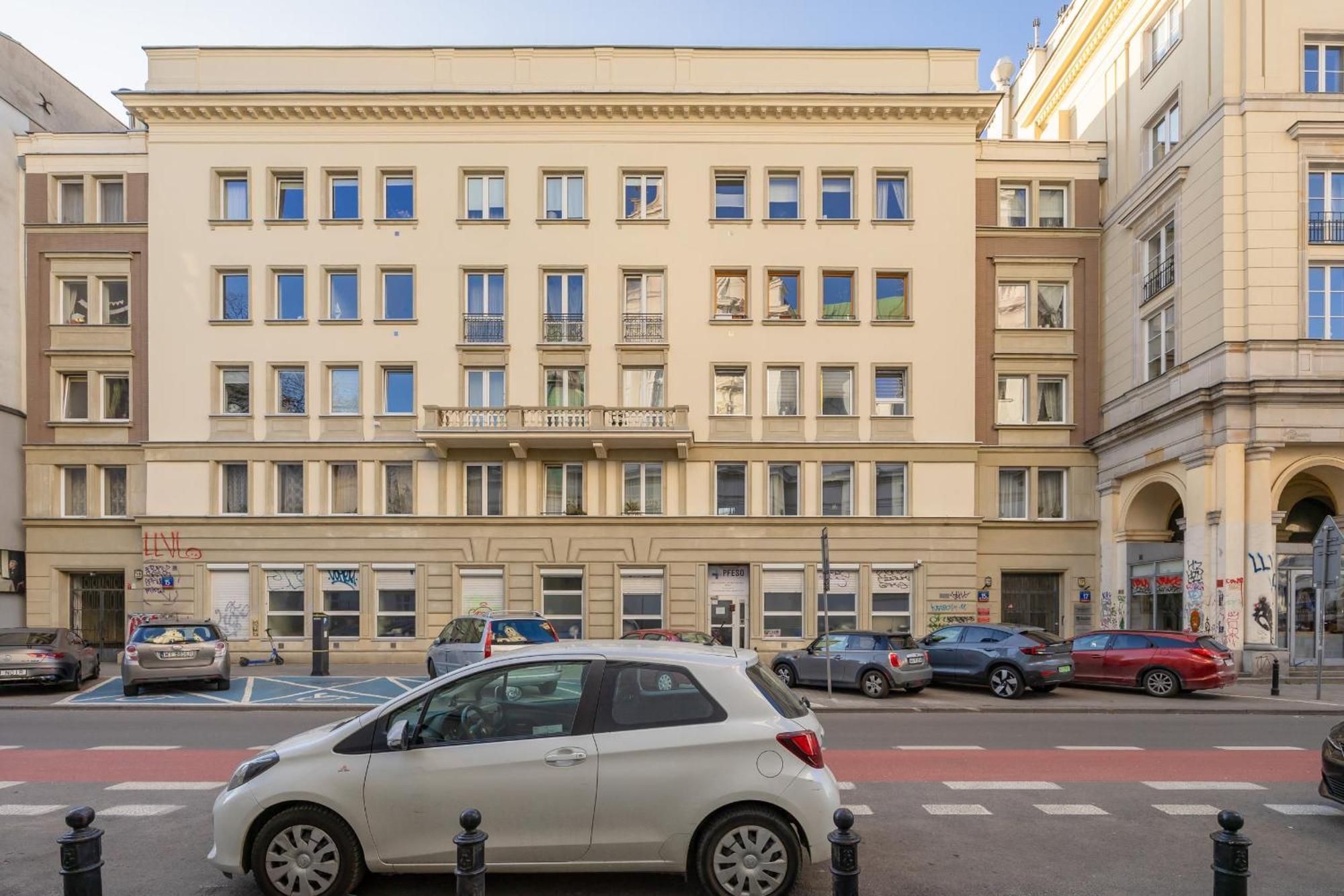 Apartment For 6 People Near Royal Baths Park By Renters Prestige Warsawa Bagian luar foto